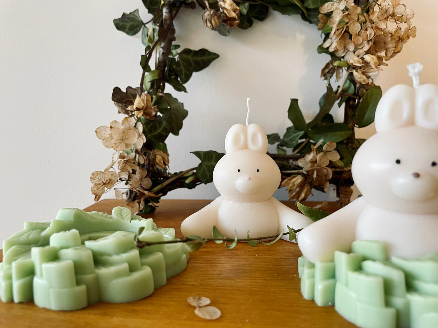 Handgemachte Osterkerze Häschen 2