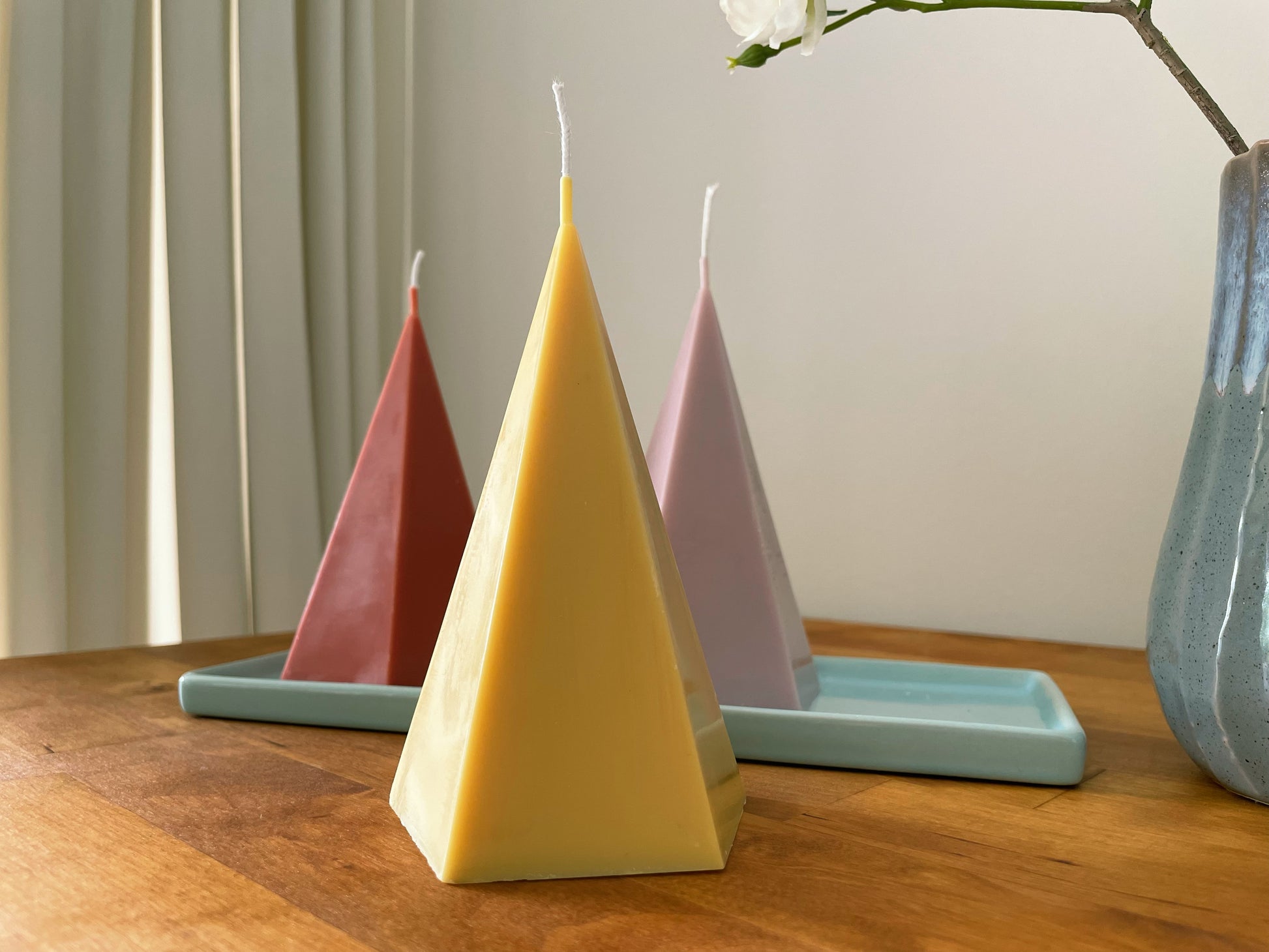 Deko Kerze in Pyramiden-Form 3